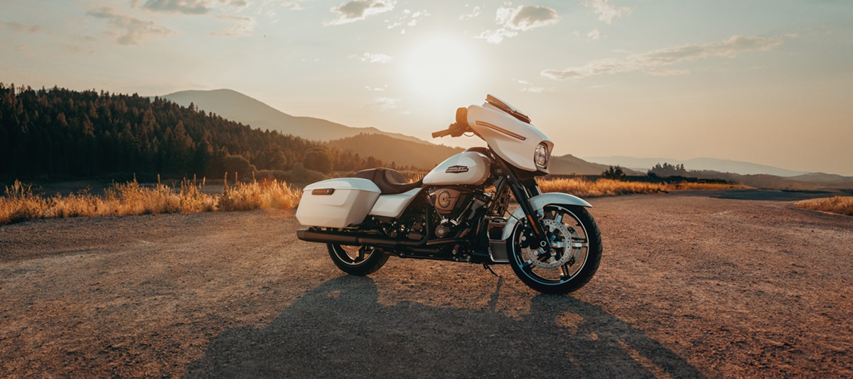 Explore Limitless Horizons with the 2025 Harley-Davidson® Street Glide® near Jonesboro, AR